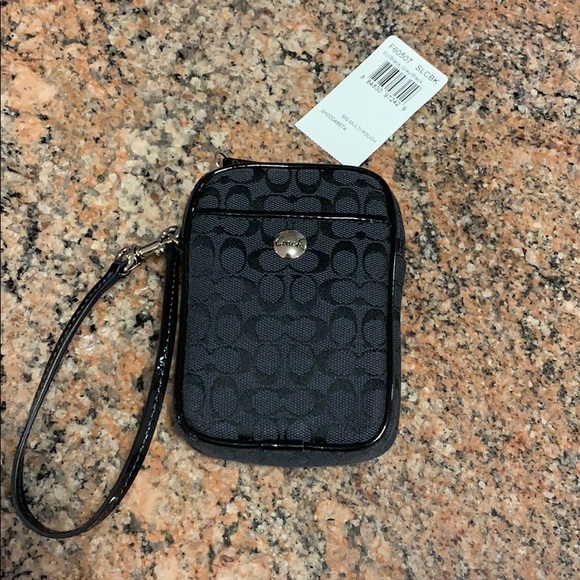 Authentic Coach Phone Wristlet - Picture 2 of 7